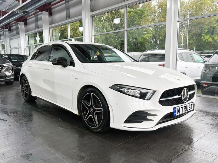 Mercedes-Benz A CLASS 1.3 A180 AMG Line Edition (Executive) 7G-DCT Euro 6 (s/s) 5dr