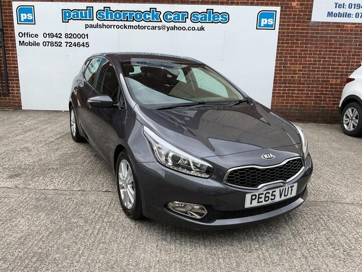Kia CEED DIESEL HATCHBACK 1.6 CRDi EcoDynamics 2 Euro 5 (s/s) 5dr