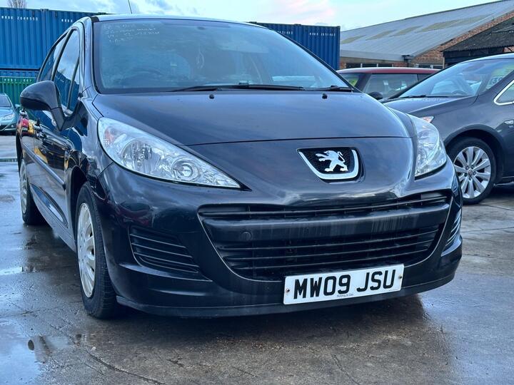 Peugeot 207 1.4 S Euro 5 5dr (A/C) Peugeot 207 1.4 S Euro 5 5dr (A/C)