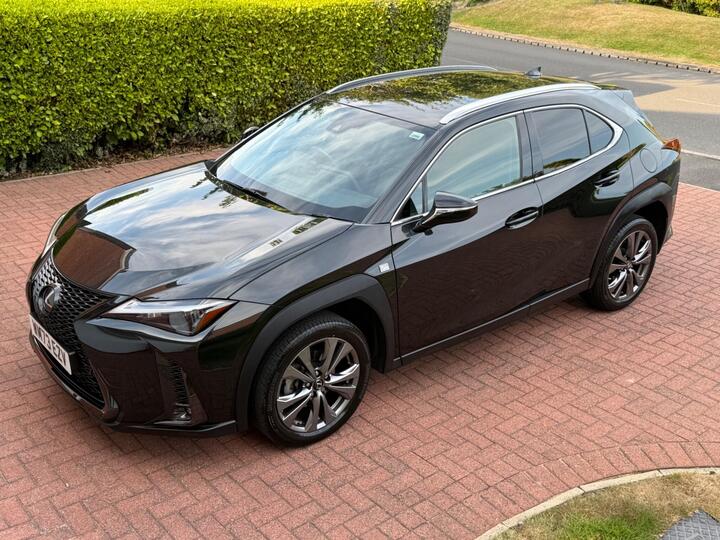 Lexus UX 2.0 250h F Sport Design E-CVT Euro 6 (s/s) 5dr