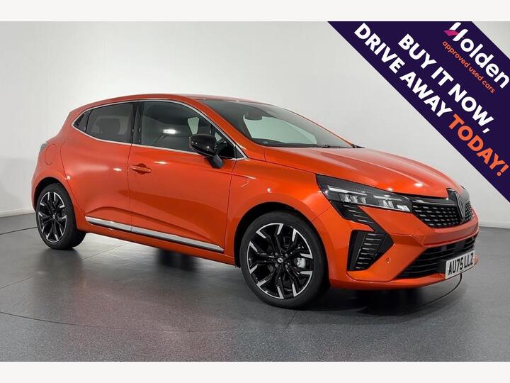 Renault Clio 1.6 E-TECH Techno Auto Euro 6 (s/s) 5dr Renault Clio 1.6 E-TECH Techno Auto Euro 6 (s/s) 5dr