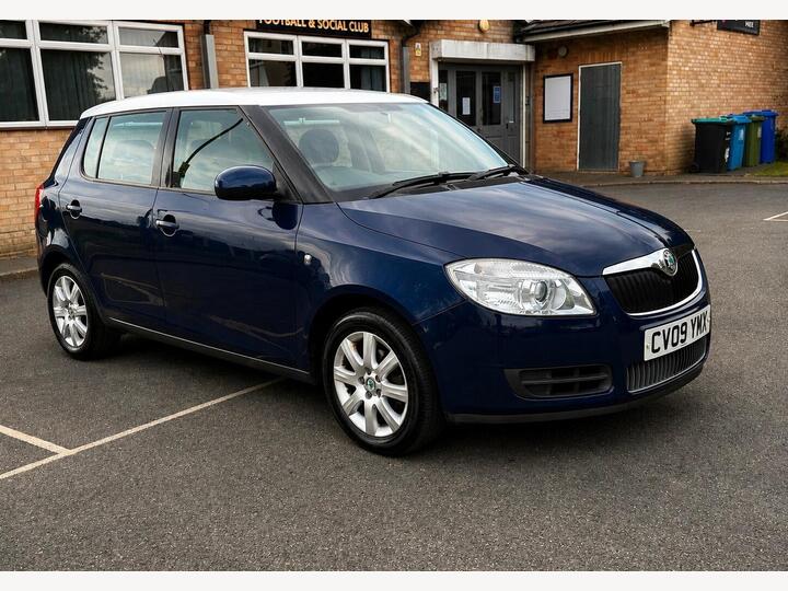 Skoda Fabia 1.2 HTP 12V 2 5dr Skoda Fabia 1.2 HTP 12V 2 5dr