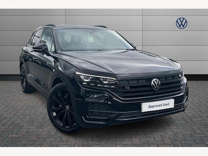 Volkswagen Touareg 3.0 TDI V6 Black Edition Tiptronic 4Motion Euro 6 (s/s) 5dr