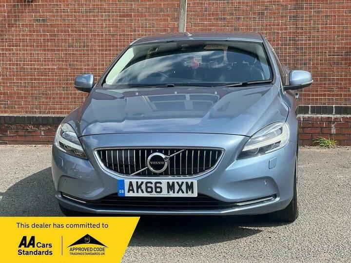 Volvo V40 2.0 T2 Inscription Euro 6 (s/s) 5dr
