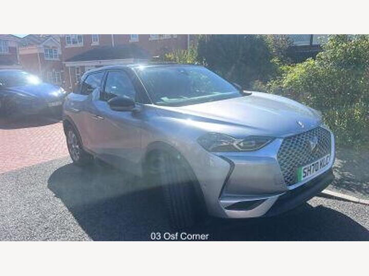 DS AUTOMOBILES Ds3 E-TENSE 50kWh Ultra Prestige Crossback Auto 5dr