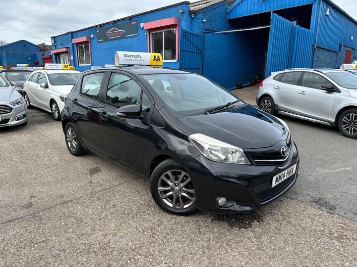 Toyota YARIS 1.4 D-4D Icon Plus Euro 5 5dr