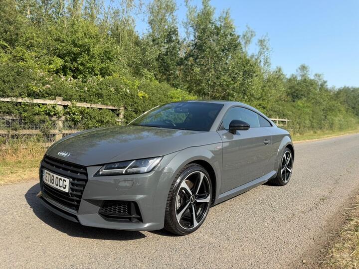 Audi TT 2.0 TFSI Black Edition Euro 6 (s/s) 3dr