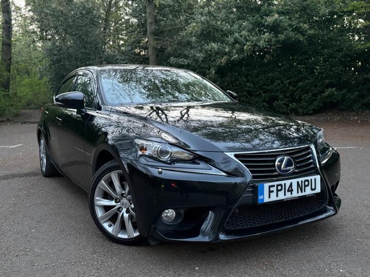 Lexus IS 2.5 300h Luxury E-CVT Euro 5 (s/s) 4dr