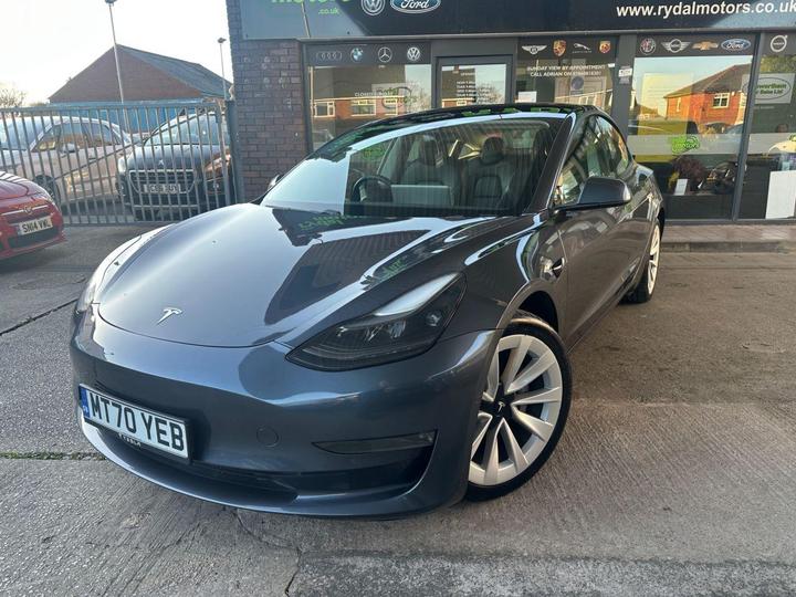 Tesla Model 3 (Dual Motor) Long Range Auto 4WDE 4dr