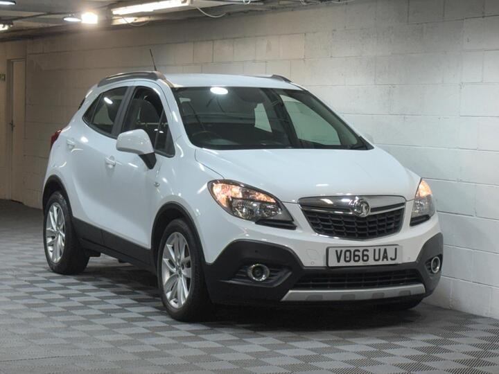 Vauxhall Mokka 1.6i Exclusiv 2WD Euro 6 (s/s) 5dr Vauxhall Mokka 1.6i Exclusiv 2WD Euro 6 (s/s) 5dr