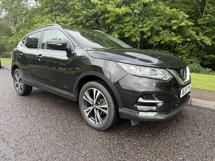 Nissan QASHQAI 1.5 DCi N-Connecta Euro 6 (s/s) 5dr