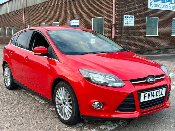 Ford Focus 1.0T EcoBoost Zetec Navigator Euro 5 (s/s) 5dr