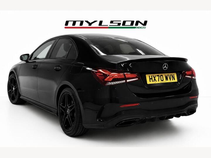 Mercedes-Benz A-CLASS 1.3 A180 AMG Line (Premium Plus 2) 7G-DCT Euro 6 (s/s) 4dr