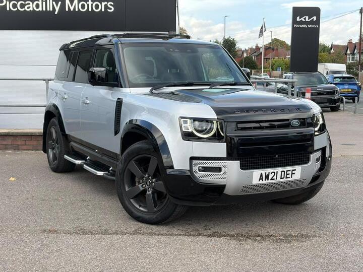 Land Rover Defender 110 3.0 D250 MHEV SE Auto 4WD Euro 6 (s/s) 5dr