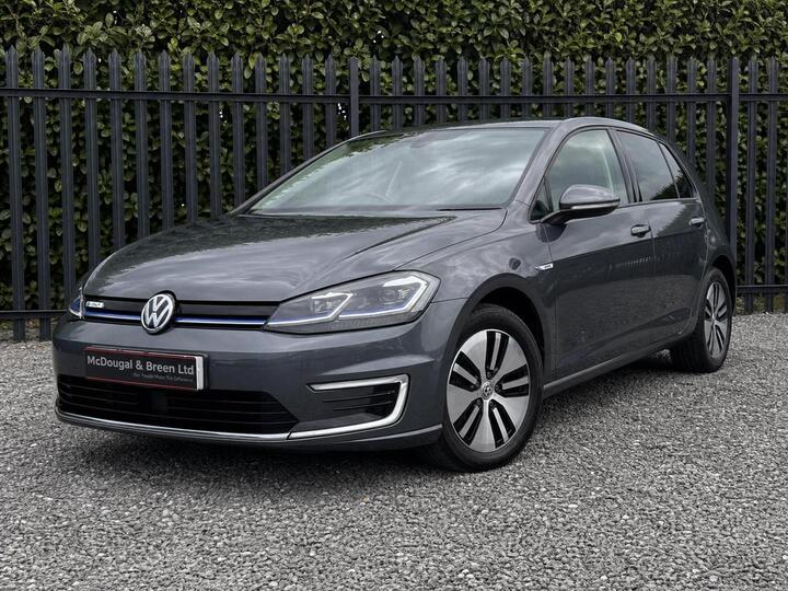 Volkswagen E-Golf 35.8kWh E-Golf Auto 5dr Volkswagen E-Golf 35.8kWh E-Golf Auto 5dr
