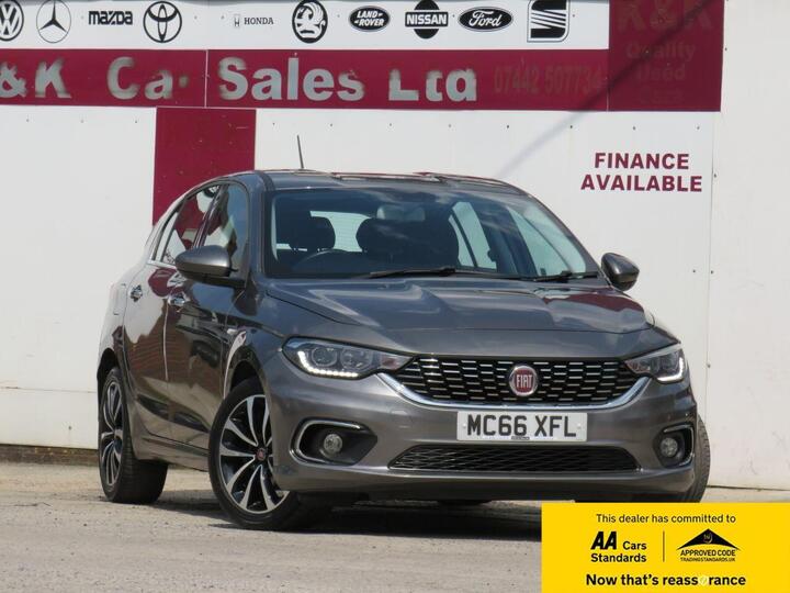 Fiat TIPO 1.4 MPI Lounge Euro 6 5dr