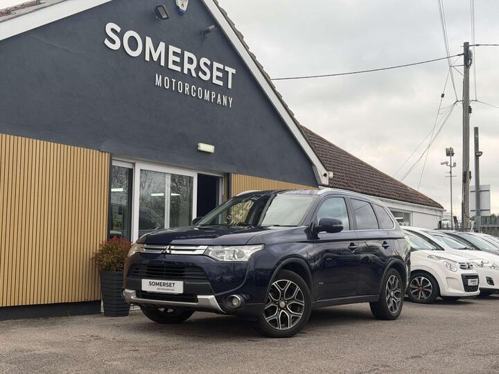 Mitsubishi OUTLANDER 2.2 DI-D GX4 4WD Euro 5 (s/s) 5dr