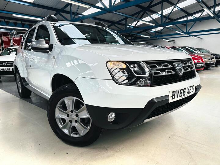 Dacia Duster 1.5 DCi Laureate Euro 6 (s/s) 5dr