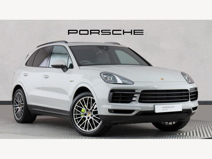 Porsche CAYENNE 3.0 V6 E-Hybrid 17.9kWh Platinum Edition TiptronicS 4WD Euro 6 (s/s) 5dr (3.6kW Charger)