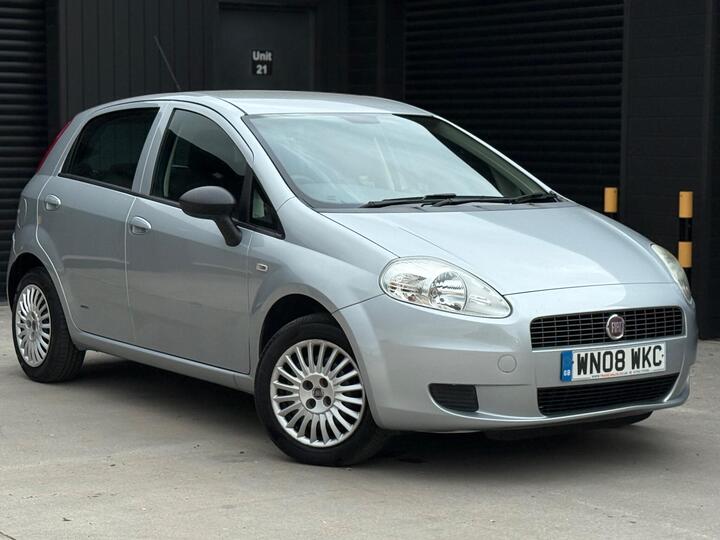 Fiat Grande Punto 1.2 Active 5dr (a/c) Fiat Grande Punto 1.2 Active 5dr (a/c)