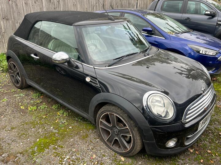 MINI Convertible 1.6 Cooper Euro 5 (s/s) 2dr