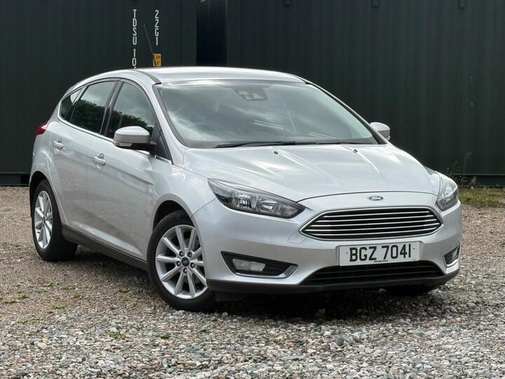 Ford Focus 1.0T EcoBoost Titanium Euro 6 (s/s) 5dr