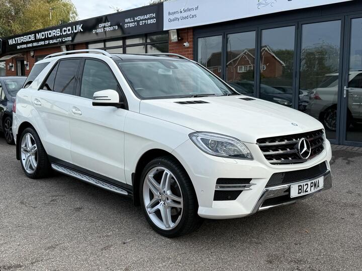 Mercedes-Benz M Class 3.0 ML350 V6 BlueTEC AMG Line G-Tronic 4WD Euro 6 (s/s) 5dr Mercedes-Benz M Class 3.0 ML350 V6 BlueTEC AMG Line G-Tronic 4WD Euro 6 (s/s) 5dr