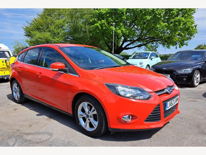 Ford Focus 1.6 Zetec Powershift Euro 5 5dr