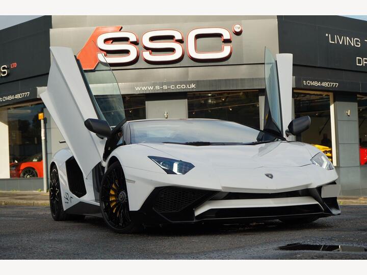 Lamborghini Aventador 6.5 V12 LP 750-4 Superveloce Roadster ISR 4WD Euro 6 2dr Lamborghini Aventador 6.5 V12 LP 750-4 Superveloce Roadster ISR 4WD Euro 6 2dr