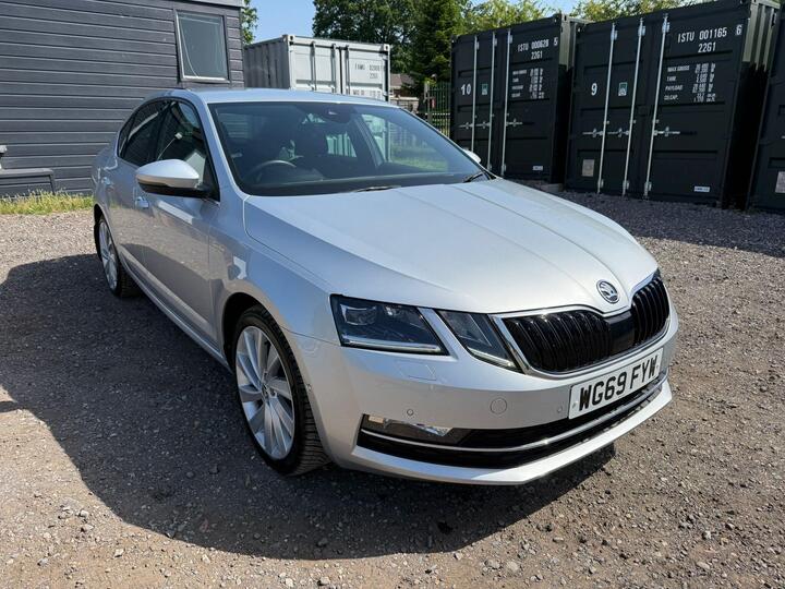 Skoda Octavia 2.0 TDI Laurin & Klement DSG Euro 6 (s/s) 5dr