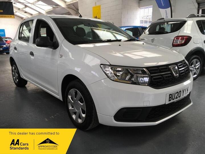 Dacia Sandero 1.0 TCe Essential Euro 6 (s/s) 5dr