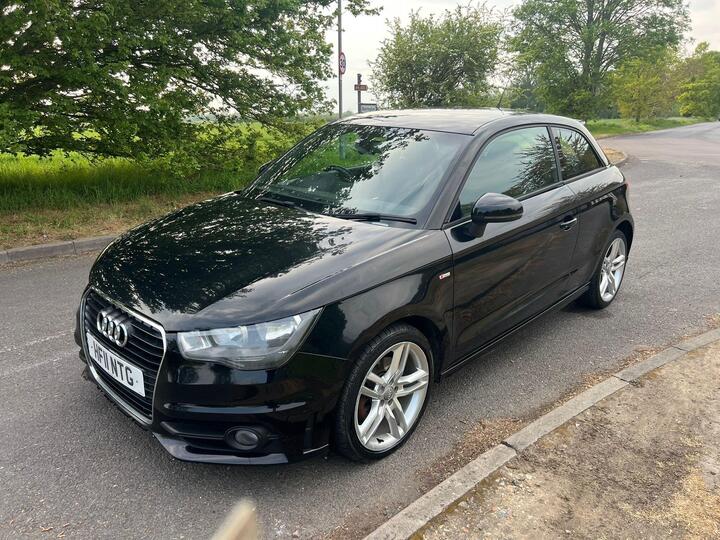 Audi A1 1.6 TDI S Line Euro 5 (s/s) 3dr