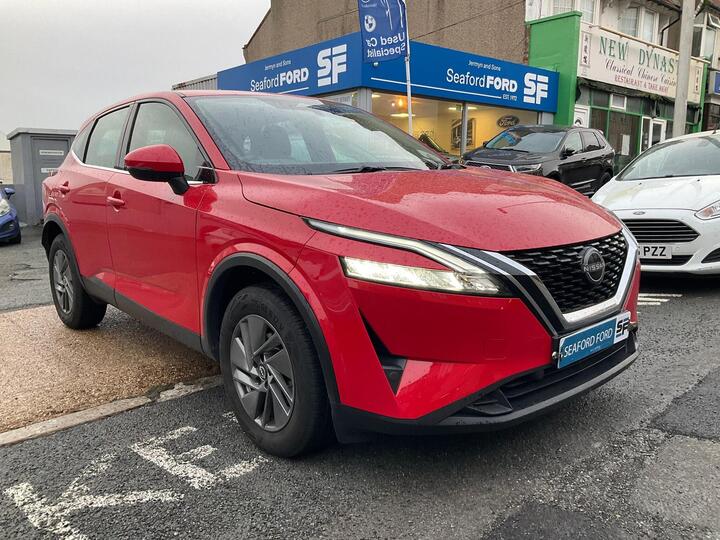 Nissan Qashqai 1.3 DIG-T MHEV Acenta Premium XTRON Euro 6 (s/s) 5dr Nissan Qashqai 1.3 DIG-T MHEV Acenta Premium XTRON Euro 6 (s/s) 5dr