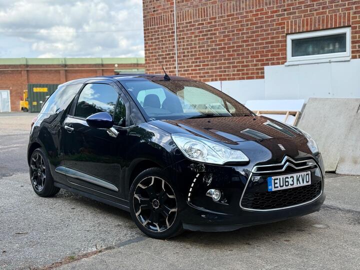 Citroen DS3 Cabrio 1.6 VTi DStyle Plus Euro 5 2dr Citroen DS3 Cabrio 1.6 VTi DStyle Plus Euro 5 2dr