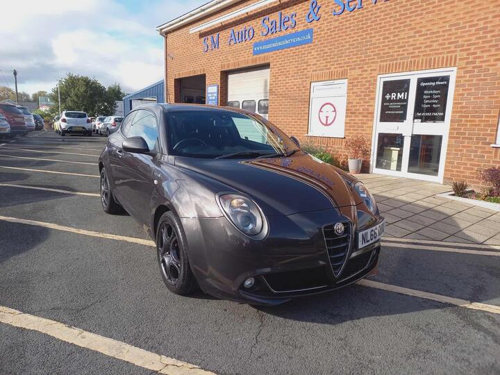 Alfa Romeo MiTo 875 TB TwinAir QV Line Euro 6 (s/s) 3dr Alfa Romeo MiTo 875 TB TwinAir QV Line Euro 6 (s/s) 3dr