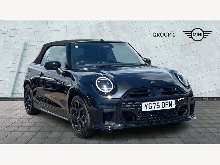 MINI Cooper Convertible 2.0S Sport Steptronic Euro 6 (s/s) 2dr MINI Cooper Convertible 2.0S Sport Steptronic Euro 6 (s/s) 2dr