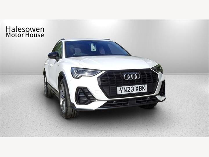 Audi Q3 1.5 TFSI CoD 35 Black Edition Euro 6 (s/s) 5dr