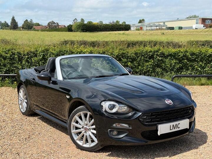 Fiat 124 Spider 1.4 MultiAir Lusso Euro 6 2dr Fiat 124 Spider 1.4 MultiAir Lusso Euro 6 2dr
