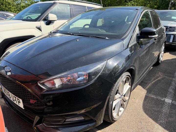 Ford Focus 2.0T EcoBoost ST-2 Euro 6 (s/s) 5dr