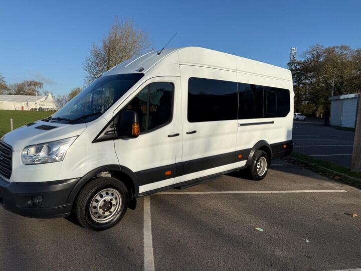 Ford TRANSIT 2.2 TDCi 460 HDT Trend L4 H3 5dr (18 Seats)