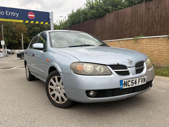 Nissan Almera 1.8 SVE 5dr