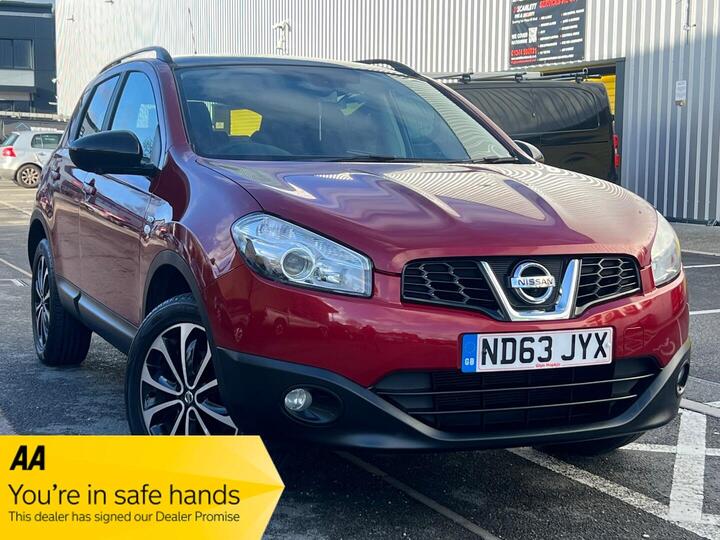 Nissan Qashqai 1.6 360 2WD Euro 5 5dr Nissan Qashqai 1.6 360 2WD Euro 5 5dr