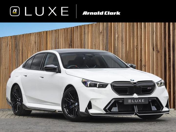 BMW M5 4.4 22.1kWh Steptronic XDrive Euro 6 (s/s) 4dr