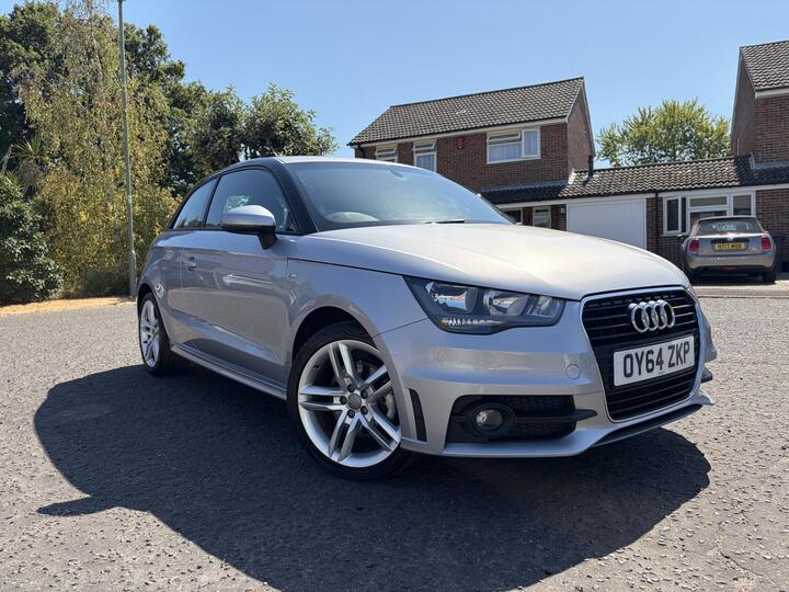 Audi A1 1.4 TFSI CoD S Line S Tronic Euro 5 (s/s) 3dr