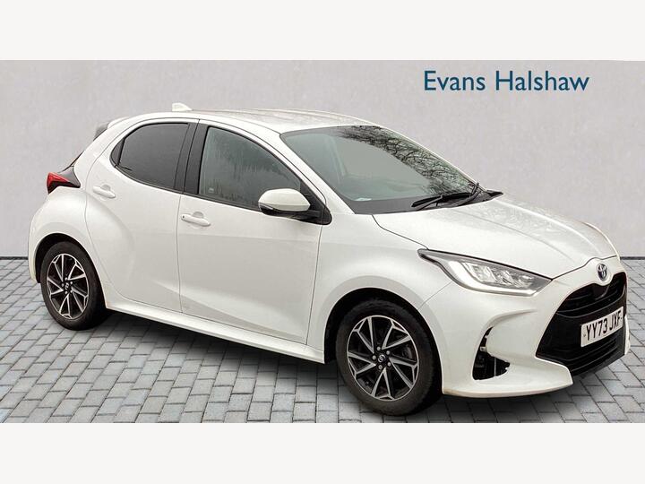 Toyota YARIS HATCHBACK 1.5 VVT-h Design E-CVT Euro 6 (s/s) 5dr