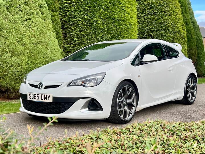 Vauxhall Astra GTC 2.0T VXR Euro 6 (s/s) 3dr
