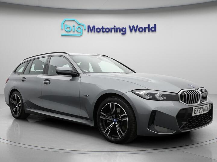 BMW 3 Series 2.0 330e 12kWh M Sport Touring Auto Euro 6 (s/s) 5dr BMW 3 Series 2.0 330e 12kWh M Sport Touring Auto Euro 6 (s/s) 5dr