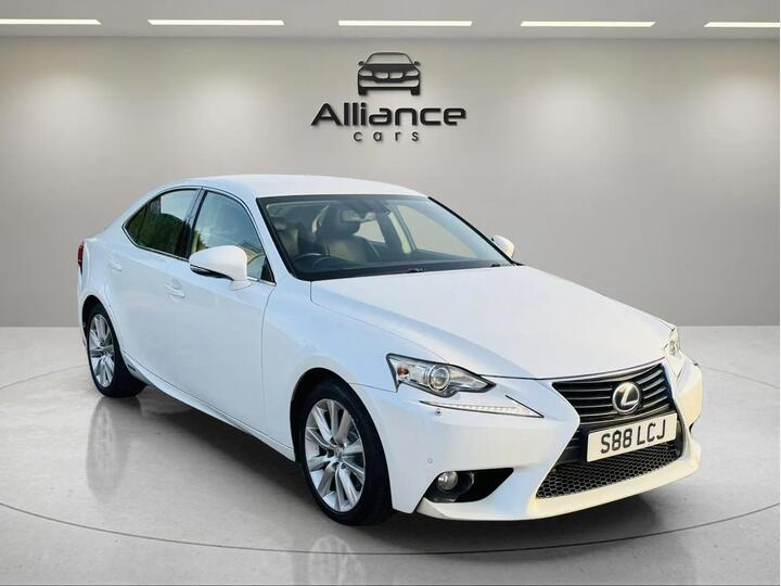 Lexus IS 2.5 300h Luxury E-CVT Euro 5 (s/s) 4dr