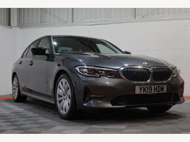 BMW 3 Series 2.0 320d SE Auto Euro 6 (s/s) 4dr BMW 3 Series 2.0 320d SE Auto Euro 6 (s/s) 4dr