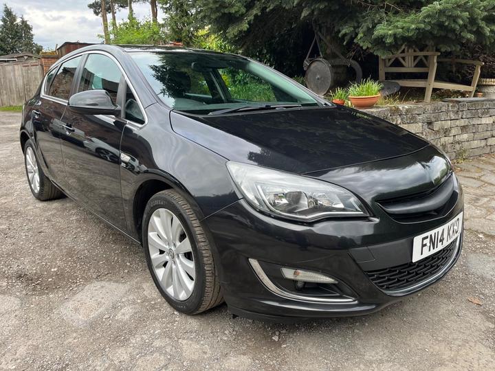 Vauxhall Astra 1.6 16v SE Euro 5 5dr
